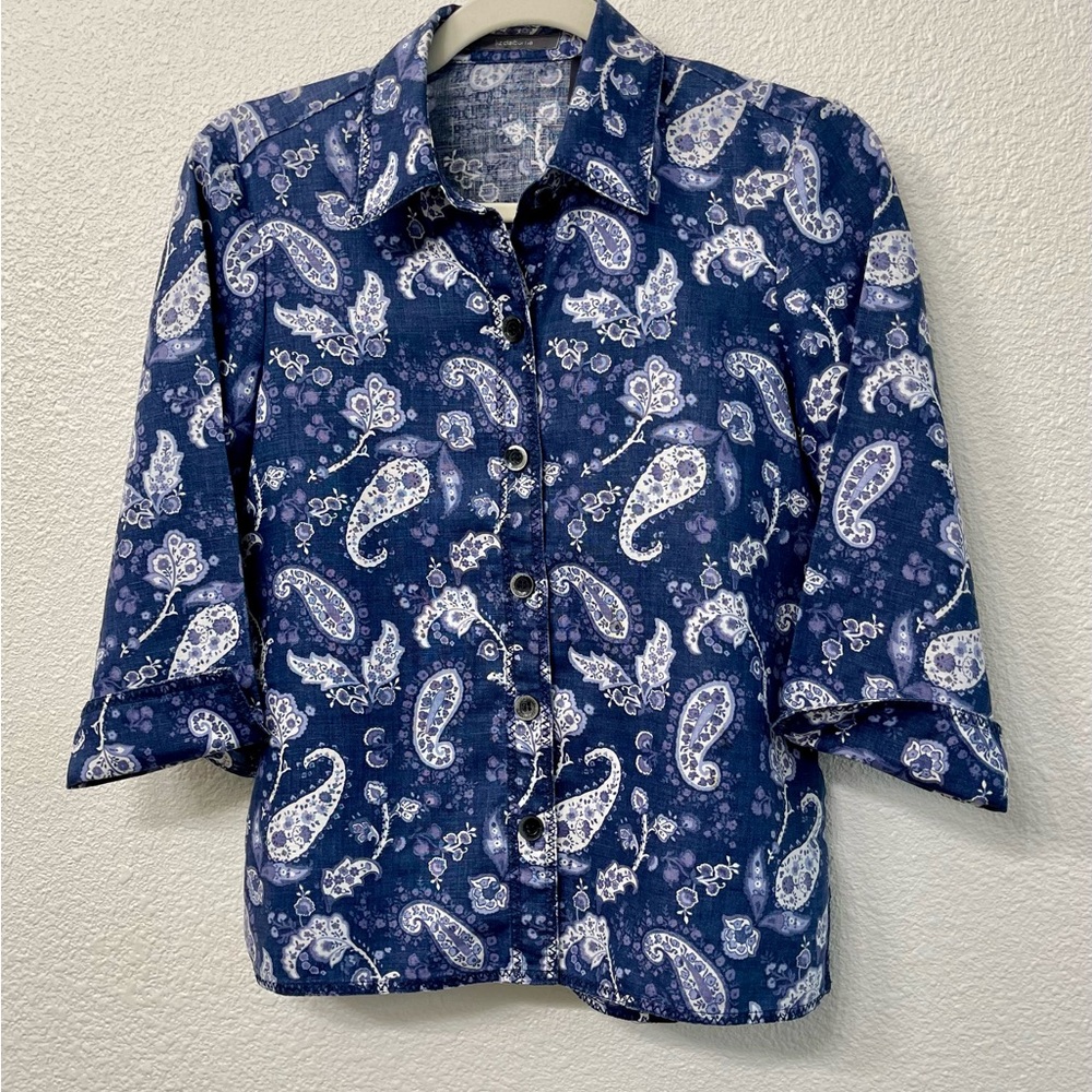 Liz Claiborne Blue and White Paisley Linen Button-Up Shirt